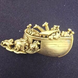 AJC Vintage Gold Tone Noahs Ark Animal Figural Brooch Pin Elephant Giraffe Lion